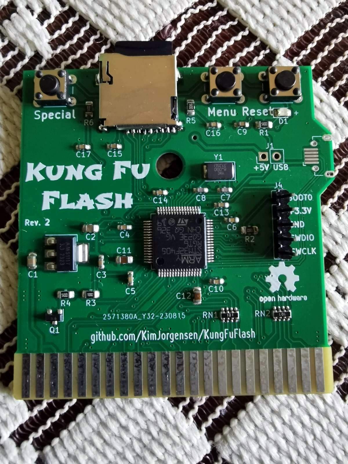 Click image for larger version

Name:	KungFuFlashMM.jpg
Views:	116
Size:	374.5 KB
ID:	414658