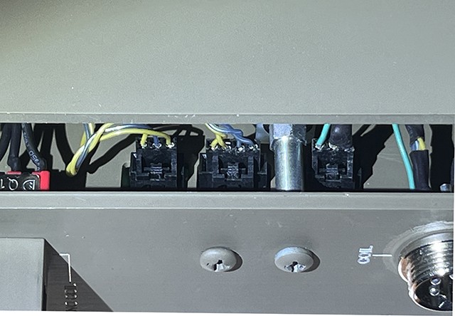 Click image for larger version  Name:	9-AGD.24.2-RearPanelConnectors.jpg Views:	0 Size:	68.7 KB ID:	424002