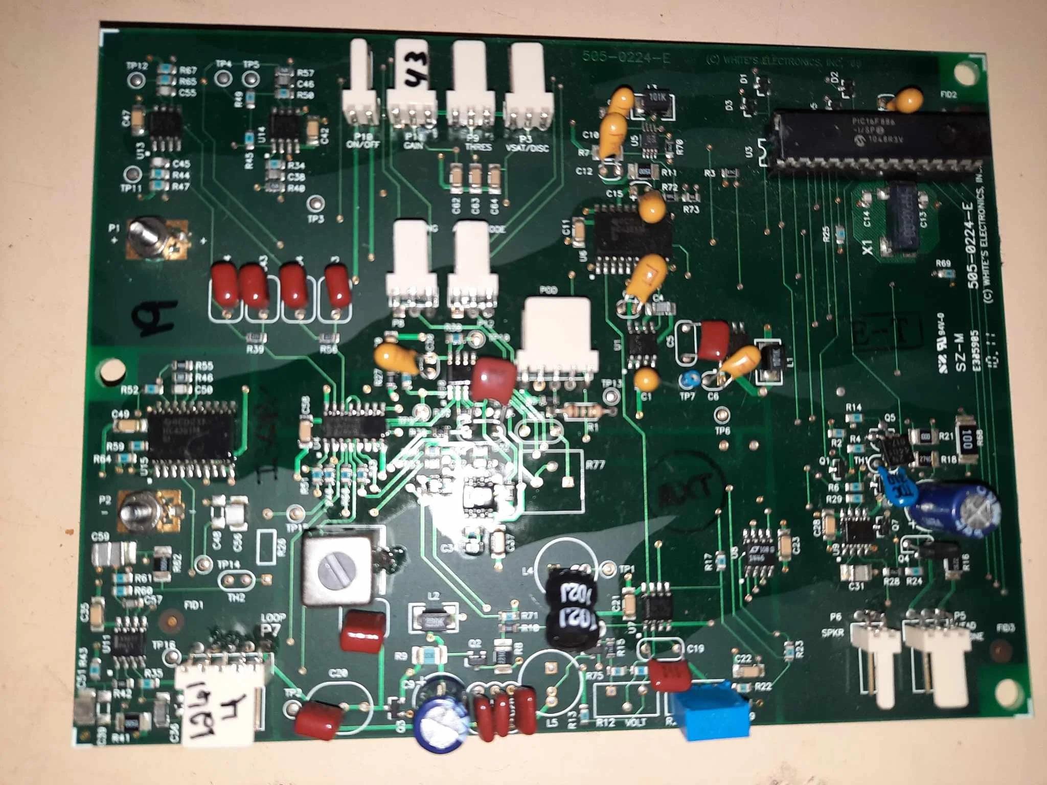 Click image for larger version

Name:	Whites MXT E series pcb.jpg
Views:	202
Size:	456.9 KB
ID:	446916