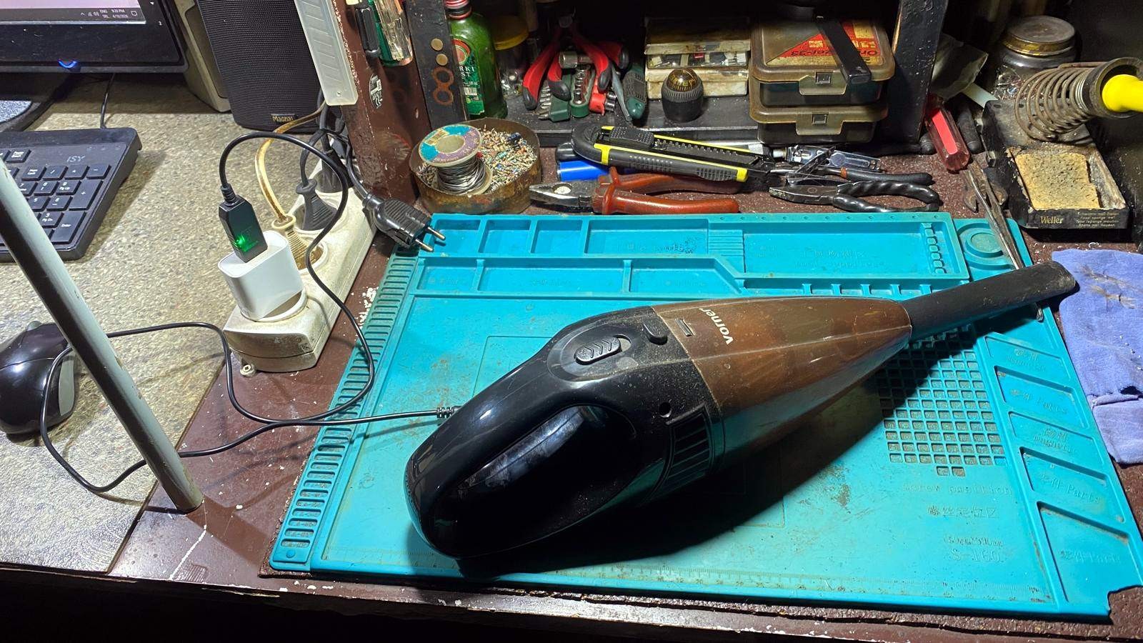 Click image for larger version

Name:	VacCle1.jpg
Views:	38
Size:	413.6 KB
ID:	447227