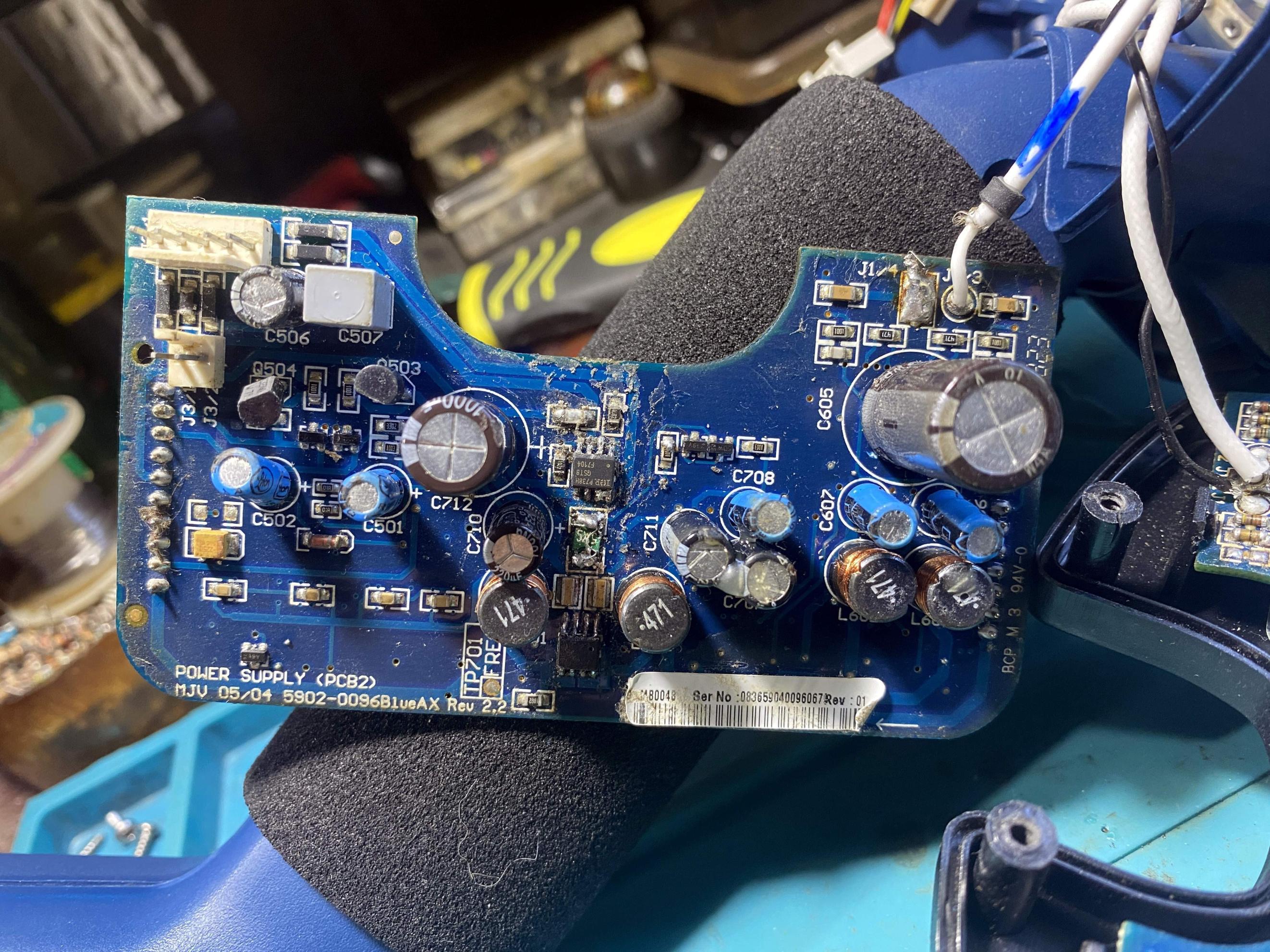 Click image for larger version

Name:	Quatrror_PS_pcb.jpg
Views:	230
Size:	807.9 KB
ID:	449566