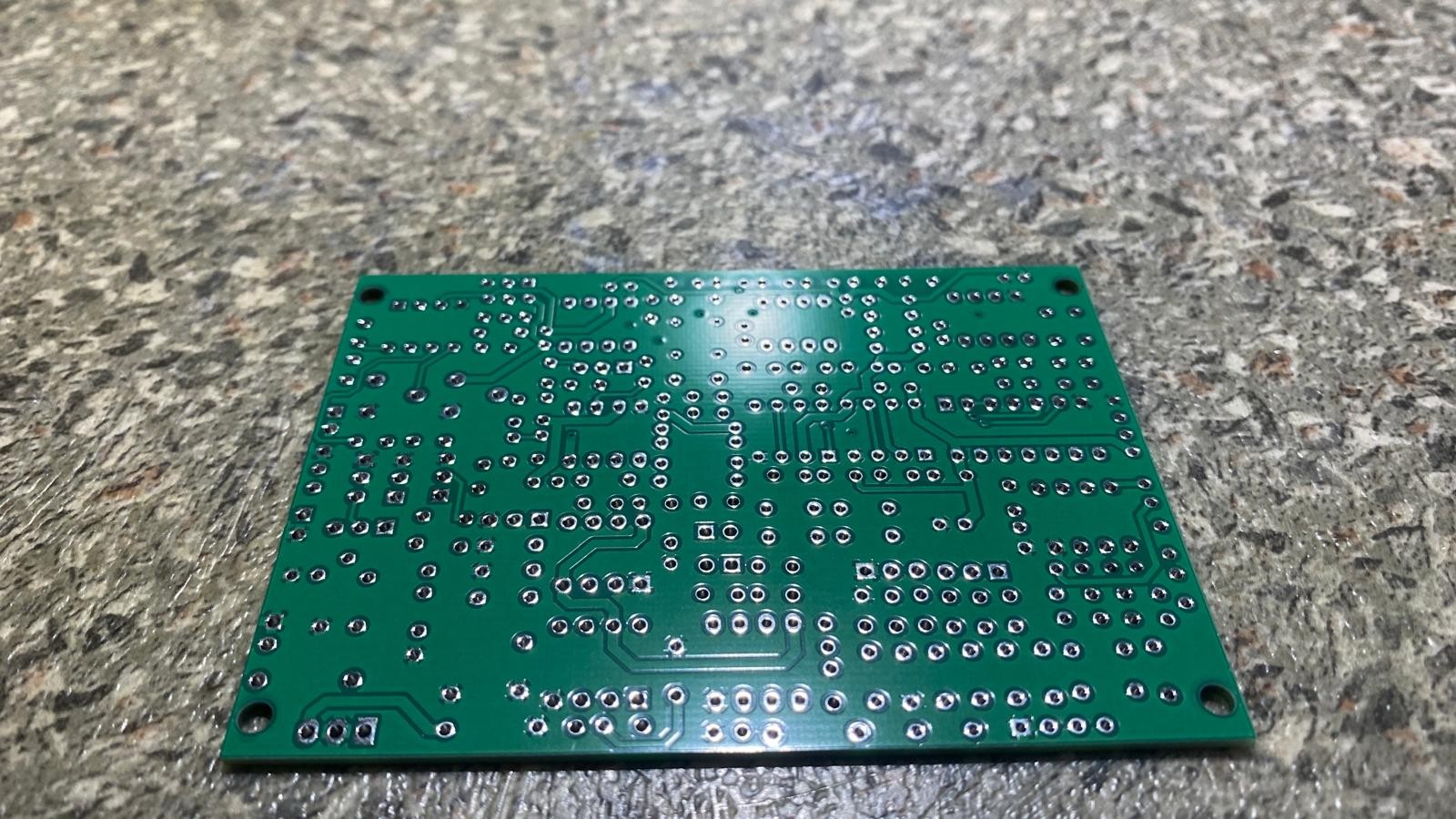 Click image for larger version

Name:	Sasho_pcb_bott.jpg
Views:	189
Size:	368.5 KB
ID:	449689